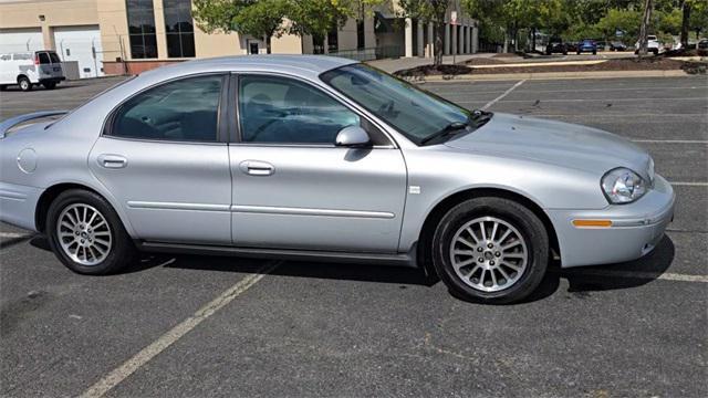 used 2005 Mercury Sable car, priced at $4,991