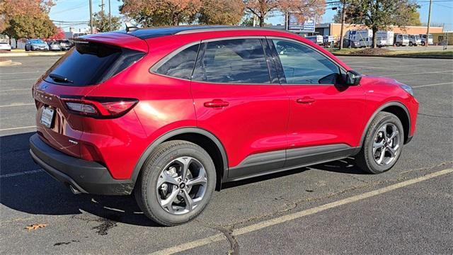 new 2025 Ford Escape car, priced at $36,960