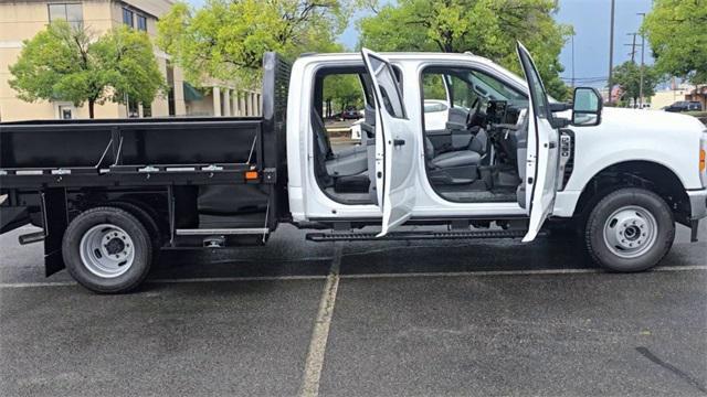 new 2025 Ford F-350 car, priced at $84,888