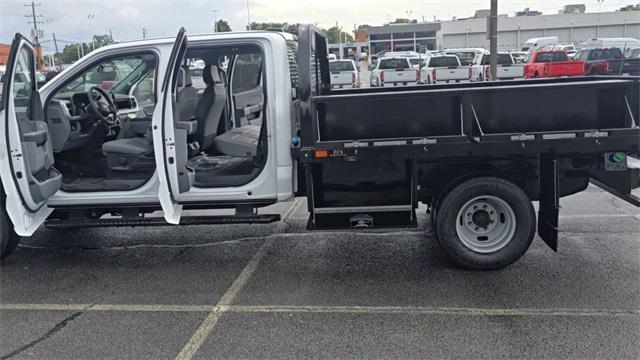 new 2025 Ford F-350 car, priced at $84,888