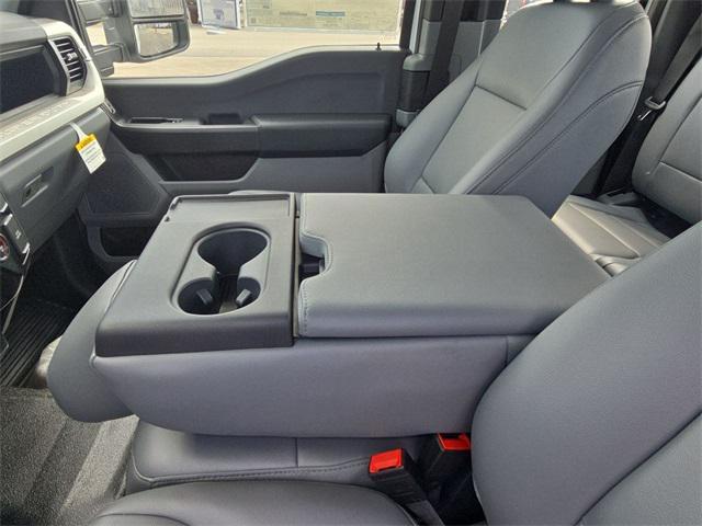 new 2025 Ford F-250 car, priced at $65,295