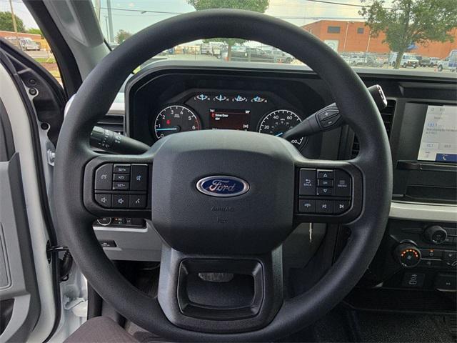 new 2025 Ford F-250 car, priced at $65,295