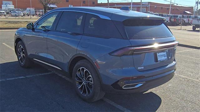 new 2025 Lincoln Nautilus car, priced at $55,995