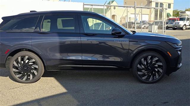 new 2024 Lincoln Nautilus car, priced at $57,495