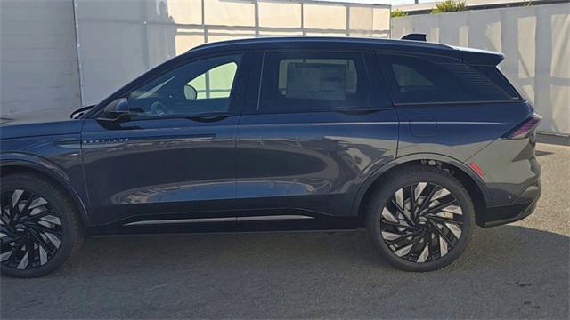 new 2024 Lincoln Nautilus car, priced at $57,495