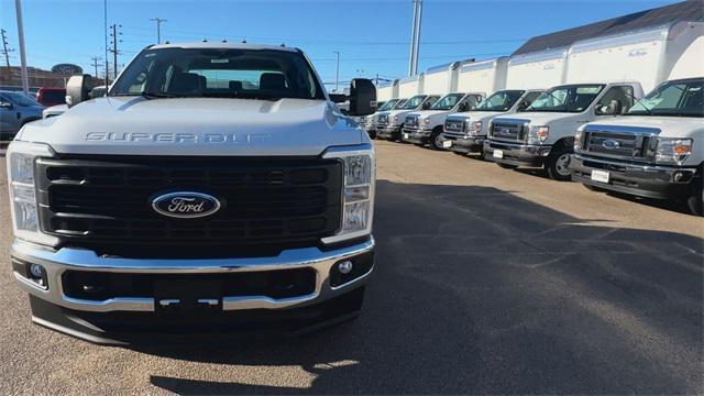 new 2025 Ford F-250 car, priced at $70,792