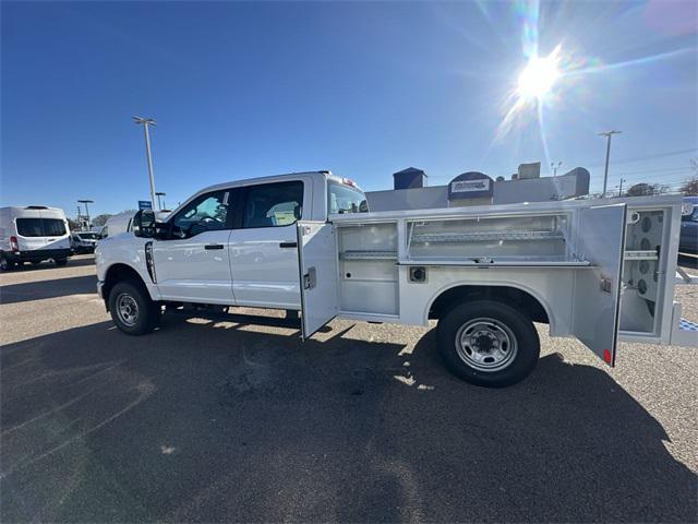 new 2025 Ford F-250 car, priced at $70,792