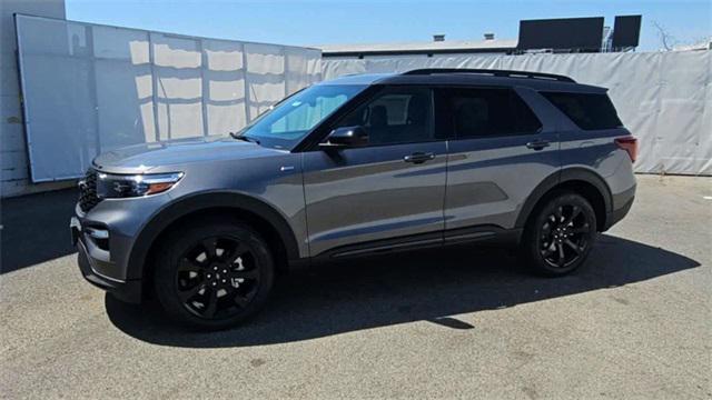 new 2024 Ford Explorer car, priced at $48,095