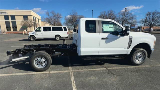 new 2024 Ford F-250 car, priced at $52,385