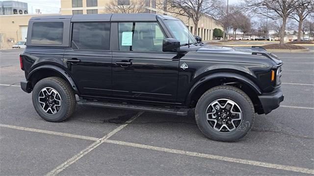 new 2024 Ford Bronco car, priced at $45,595