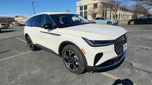 new 2025 Lincoln Nautilus car, priced at $57,195