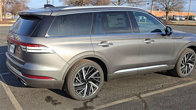 new 2025 Lincoln Aviator car, priced at $76,095