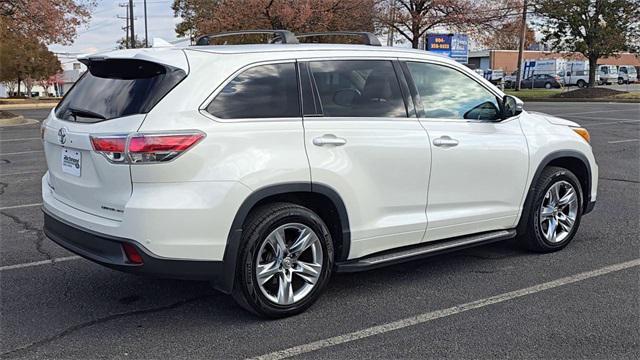 used 2015 Toyota Highlander car, priced at $17,888