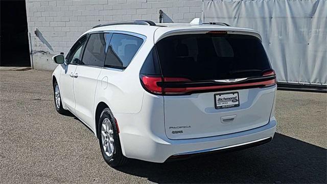 used 2022 Chrysler Pacifica car, priced at $20,624