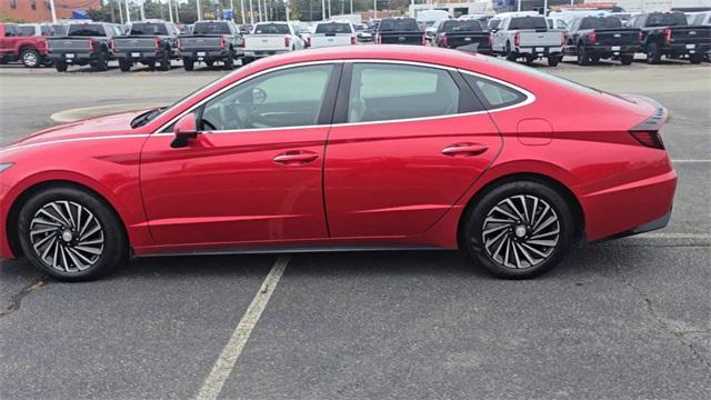 used 2021 Hyundai Sonata car, priced at $17,999