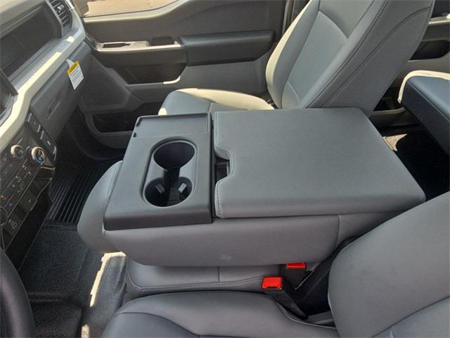 new 2025 Ford F-250 car, priced at $52,988