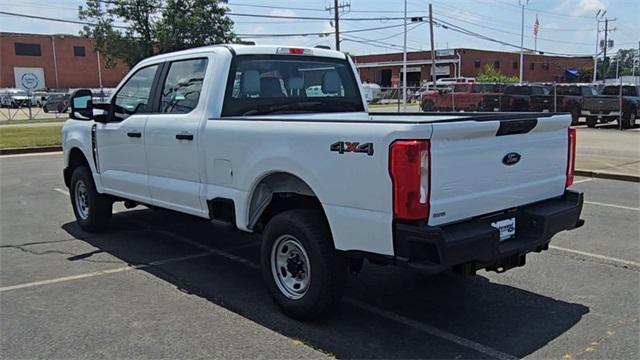 new 2025 Ford F-250 car, priced at $52,988