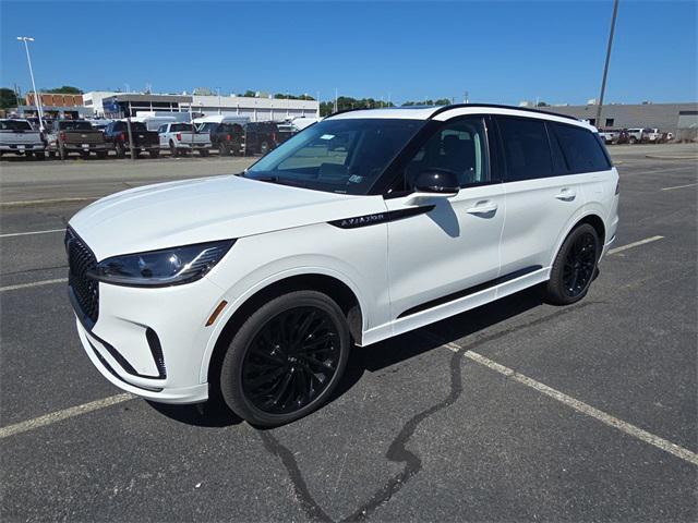 new 2025 Lincoln Aviator car, priced at $73,125