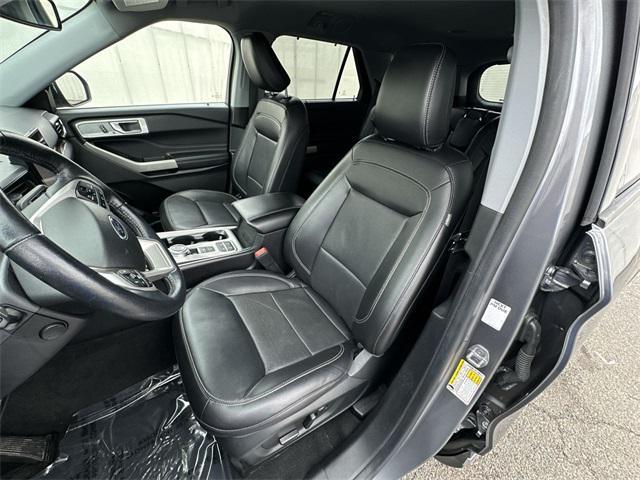 used 2022 Ford Explorer car, priced at $28,294