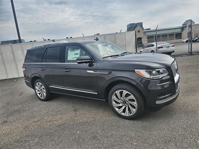 new 2024 Lincoln Navigator car, priced at $104,380