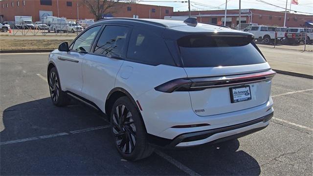 new 2025 Lincoln Nautilus car, priced at $63,495