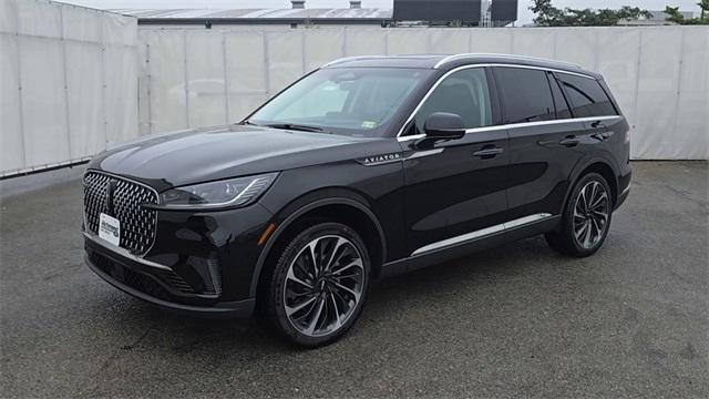 new 2025 Lincoln Aviator car, priced at $72,095