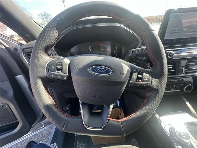 used 2024 Ford Escape car, priced at $26,888