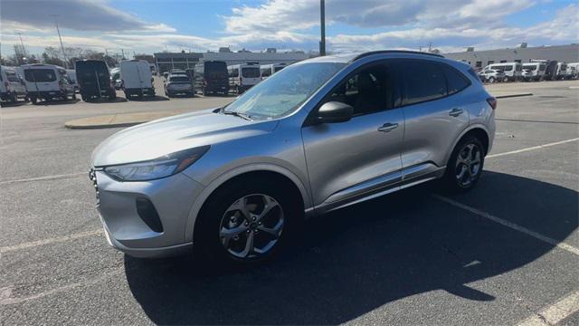 used 2024 Ford Escape car, priced at $26,888