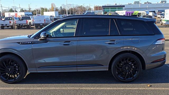 new 2025 Lincoln Aviator car, priced at $83,650