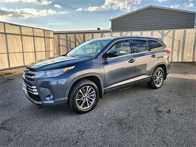 used 2019 Toyota Highlander car, priced at $24,936