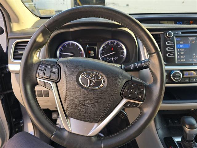 used 2019 Toyota Highlander car, priced at $24,936