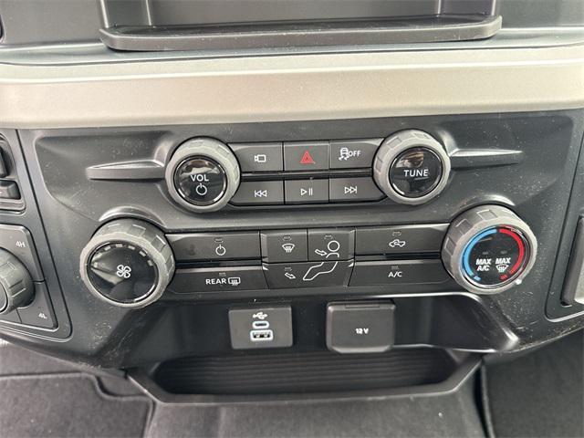 new 2025 Ford F-250 car, priced at $70,488