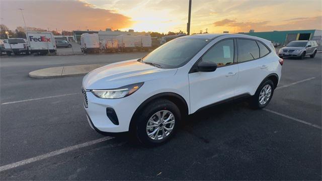 new 2025 Ford Escape car, priced at $28,995