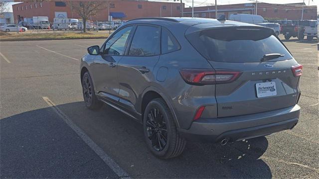 new 2025 Ford Escape car, priced at $37,995