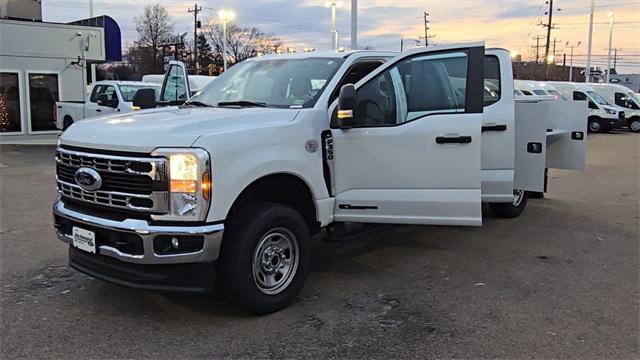 new 2024 Ford F-350 car, priced at $86,888