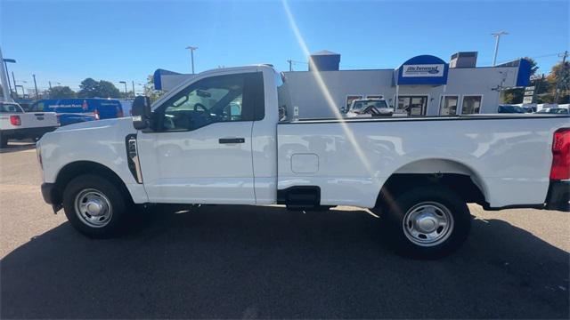 new 2024 Ford F-250 car, priced at $42,988