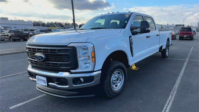 new 2024 Ford F-250 car, priced at $52,690