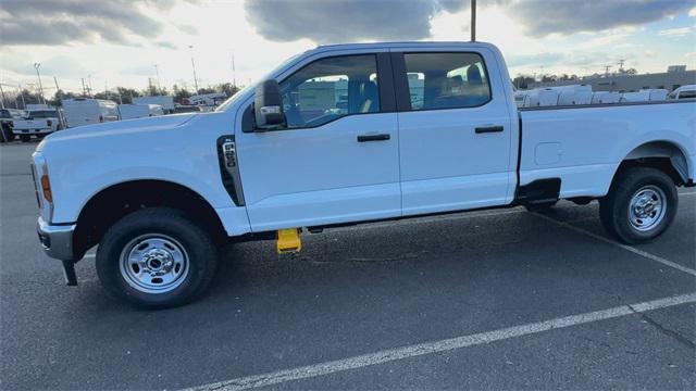 new 2024 Ford F-250 car, priced at $52,690