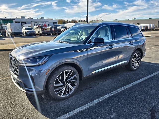 new 2025 Lincoln Aviator car, priced at $76,495