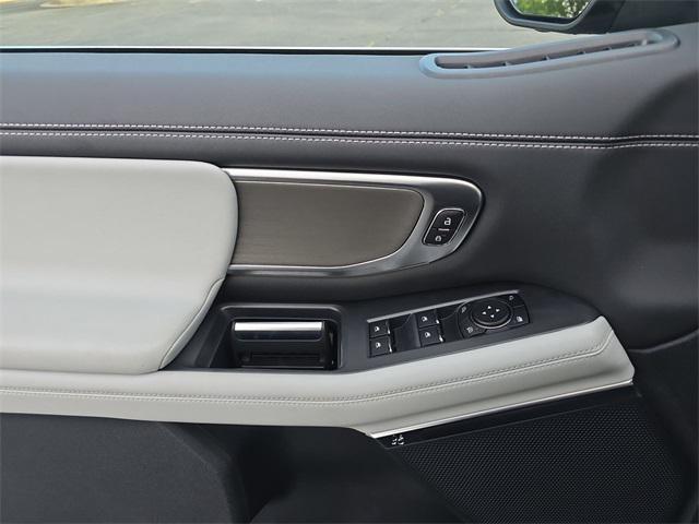 new 2025 Ford Expedition car, priced at $79,730