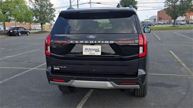 new 2025 Ford Expedition car, priced at $79,730