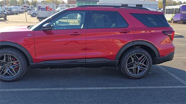 new 2025 Ford Explorer car, priced at $49,495