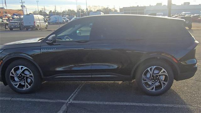 new 2025 Lincoln Nautilus car, priced at $58,495