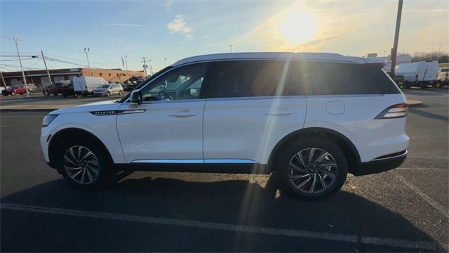 new 2025 Lincoln Aviator car, priced at $58,995