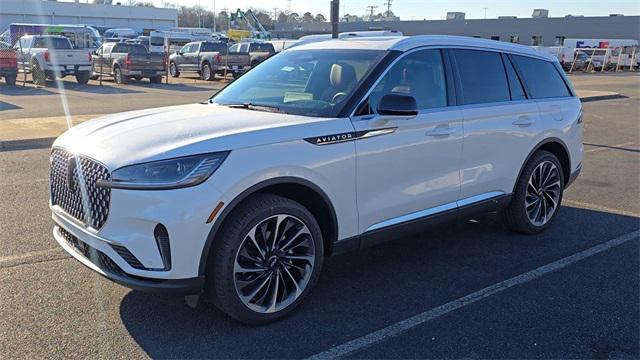 new 2025 Lincoln Aviator car, priced at $75,995