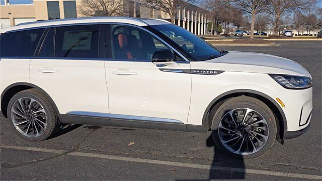 new 2025 Lincoln Aviator car, priced at $75,995