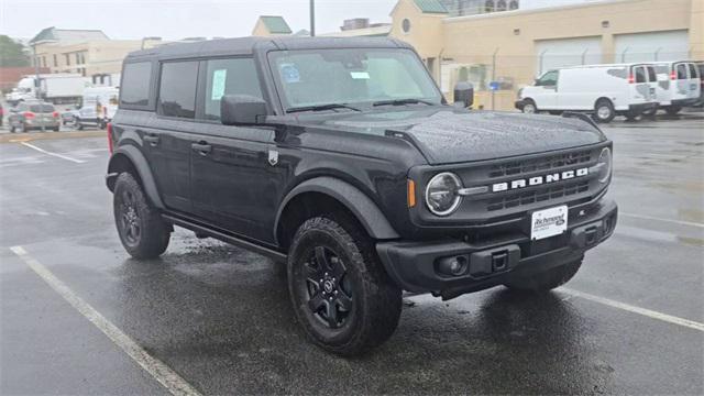 new 2025 Ford Bronco car, priced at $48,979