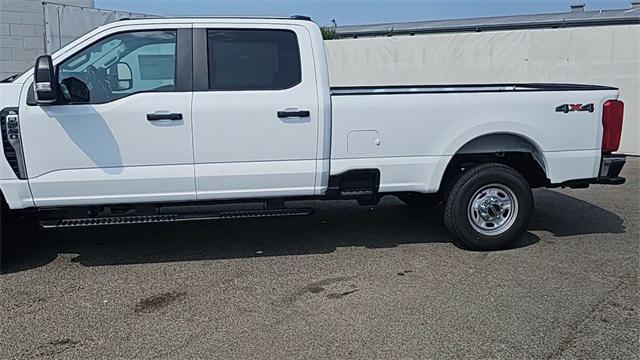 new 2024 Ford F-250 car, priced at $53,410