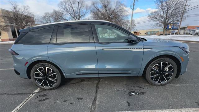 new 2025 Lincoln Nautilus car, priced at $59,995