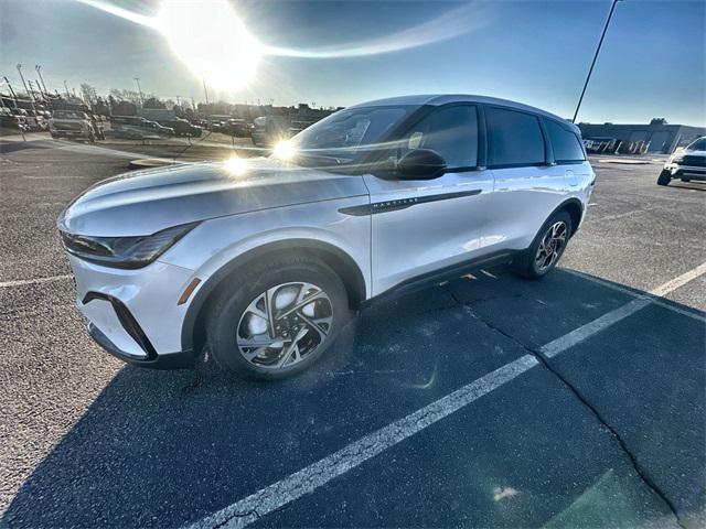 new 2025 Lincoln Nautilus car, priced at $55,095